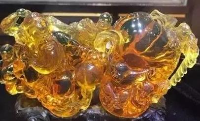 莫弯基种翡翠原石图片原来琥珀是这么形成的  第19张