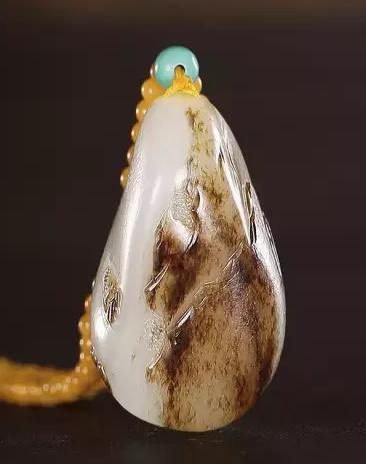 翡翠手镯真假官网那些其貌不扬的“羊脂”和田玉  第1张