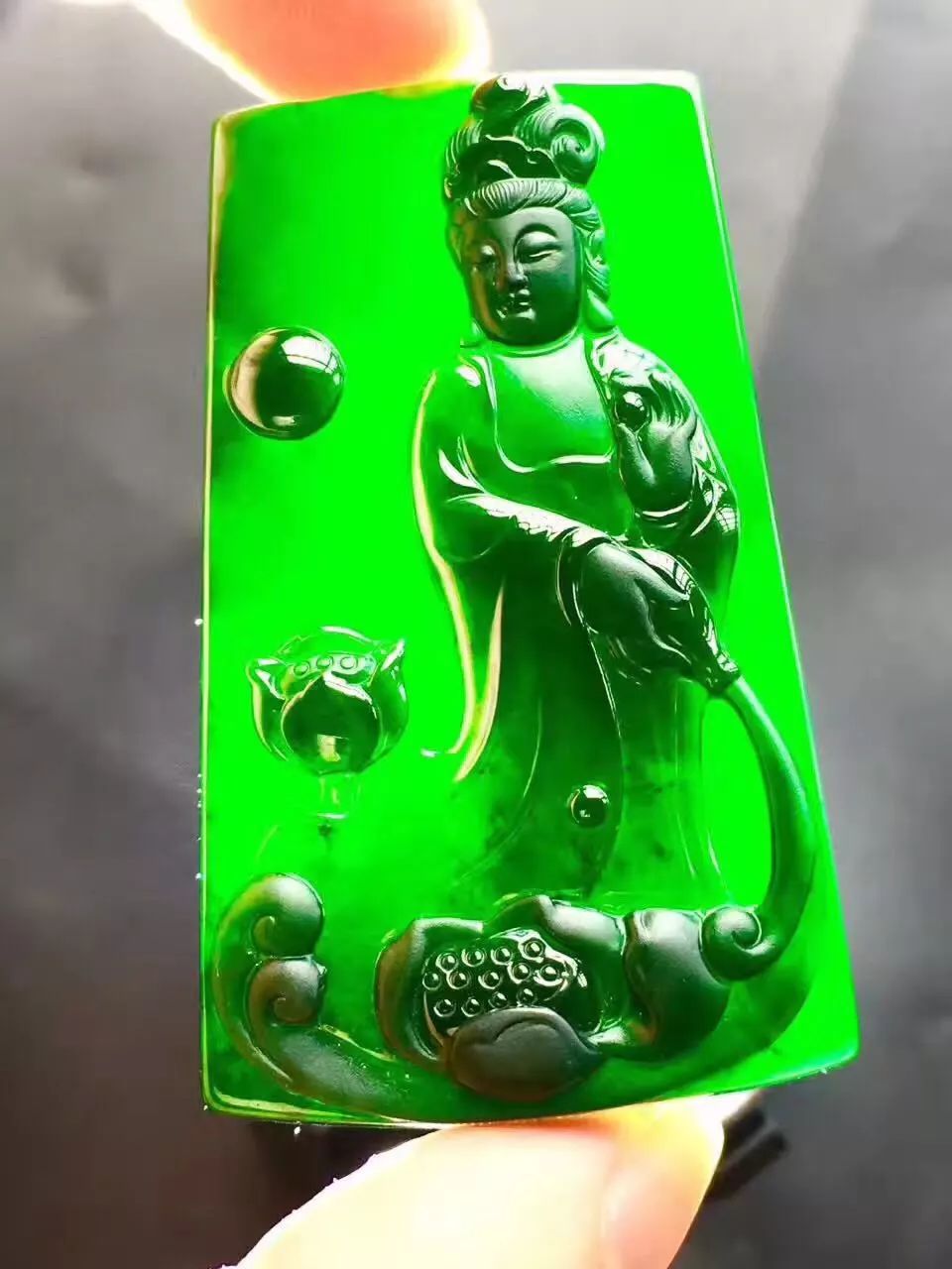 翡翠原石 拍卖 猛料墨翠知识大讲解  第18张