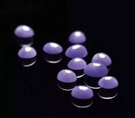 “见光死”的紫罗兰翡翠为何拍出百万高价？  第11张