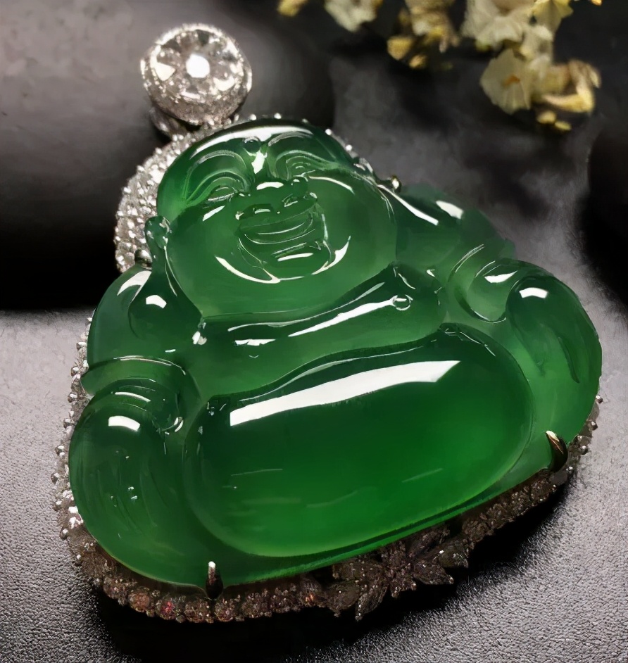 翡翠项链款式图片史上最有趣的翡翠知识，带你完全看懂“种”  第4张