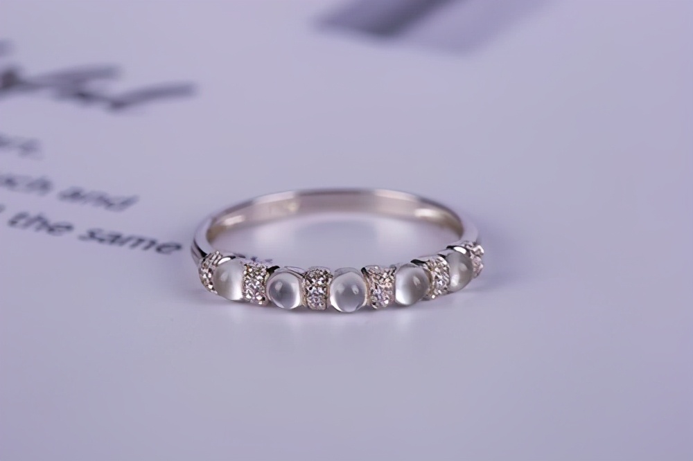 比钻石更有价值，带你认识翡翠是个什么宝藏  第5张