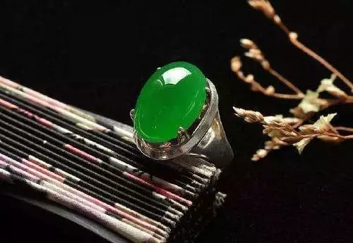 这几种翡翠以后会越来越值钱！你还不知道吗？  第22张