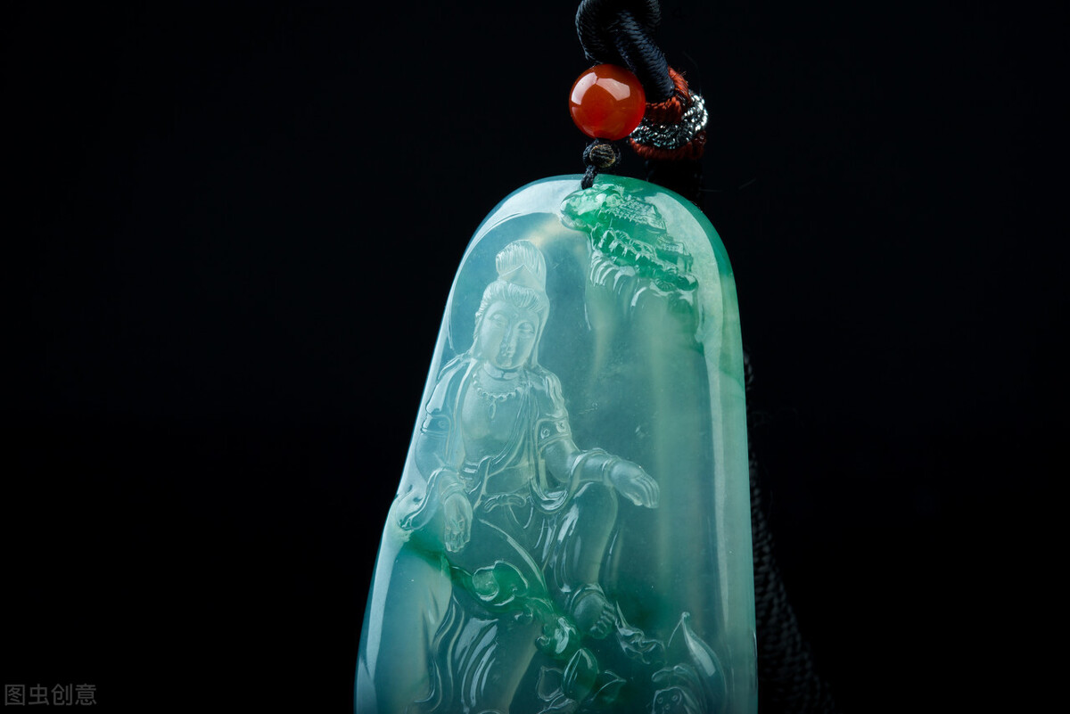 云南的翡翠翡翠的价值要看这4点，你知道多少？  第6张