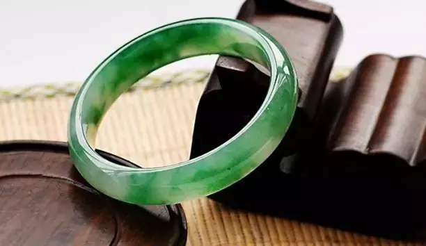 这几种翡翠以后会越来越值钱！你还不知道吗？  第3张