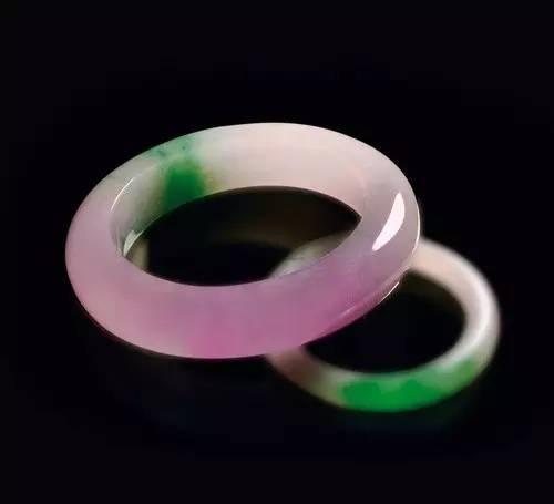 翡翠好色，从颜色也能看翡翠的价值  第9张