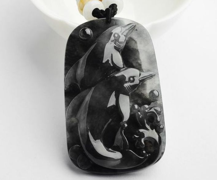 翡翠项链款式图片史上最有趣的翡翠知识，带你完全看懂“种”  第21张