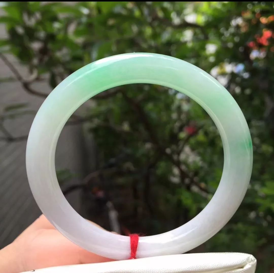 简单五招看懂翡翠的“绿”  第4张