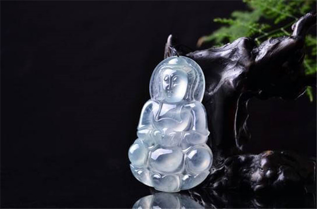 翡翠手镯怎么抛光玉和翡翠怎么形成的？原来它们有这么大的区别！   第4张