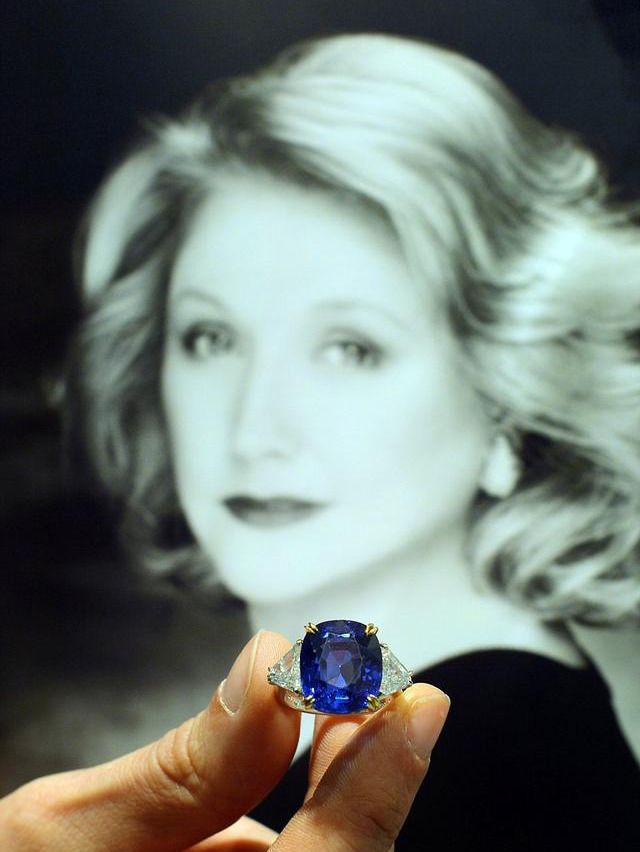 神秘高贵的蓝宝石，也是女人都想拥有的贵重宝石  第2张