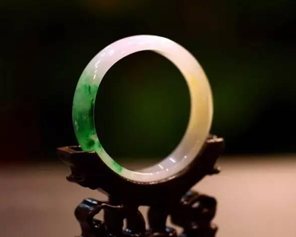 多色翡翠，翡翠中的战斗机！价值不可估量！  第7张