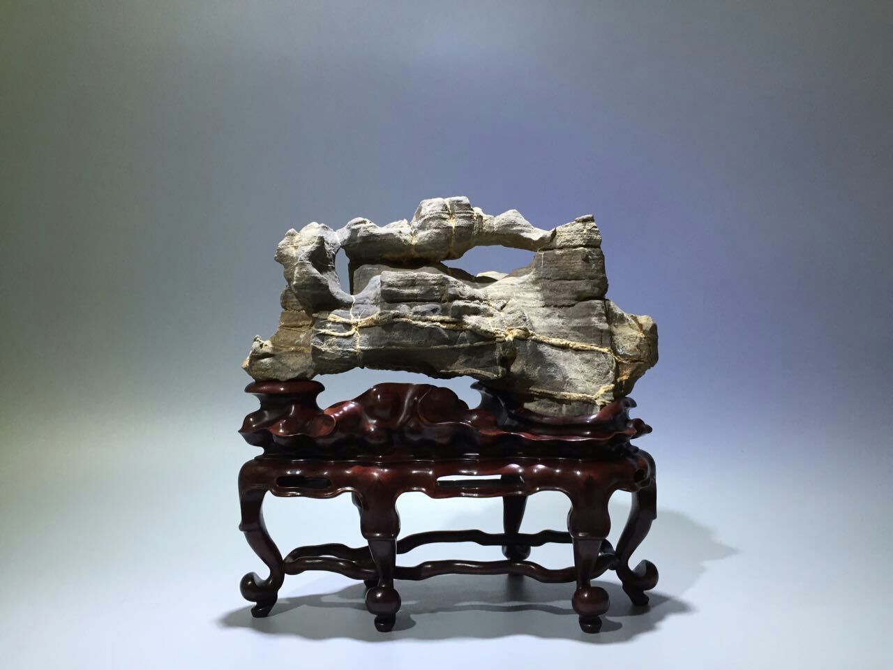 老翡翠镂雕挂件灵璧石赏玩  第2张