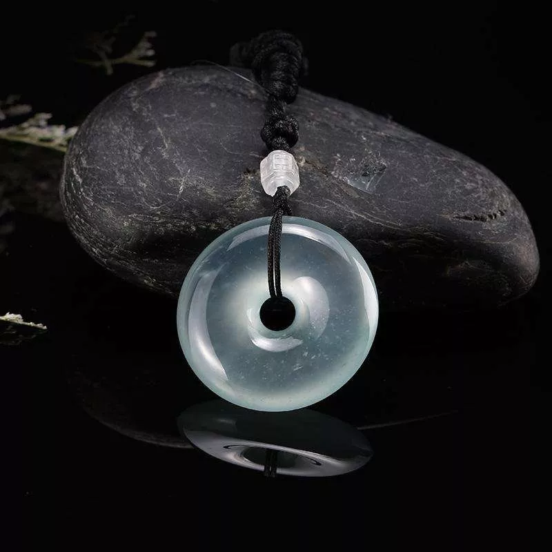 常见翡翠挂件的寓意，看完之后再也不怕买错啦  第6张