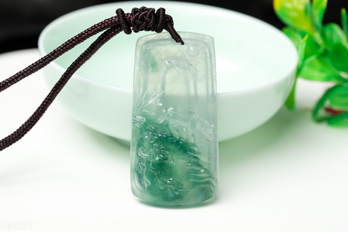 翡翠的颜色与价值到底要如何区分？  第8张