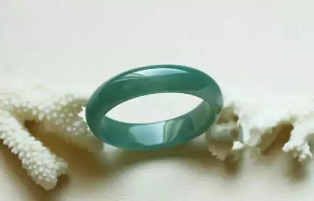 翡翠绿，不止一种，你最喜欢哪一种呢？  第16张