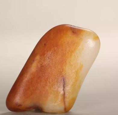 一块沁料和田玉盘了三年之后，成了这副模样  第12张