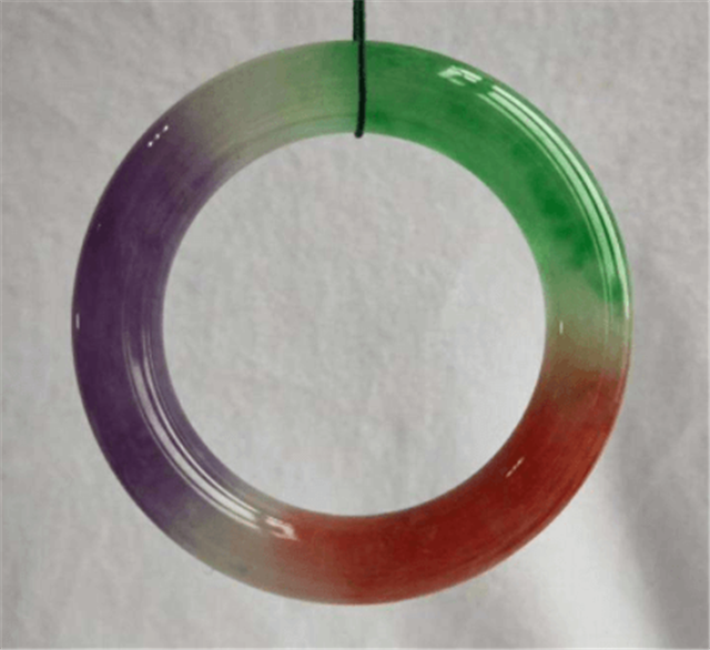 翡翠手镯大家坛B货翡翠手镯什么价位？鉴别B货翡翠最实用的方法！   第1张