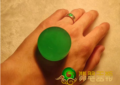 木那料种翡翠的确老吗 木那料种翡翠广泛三大错误观点   第2张