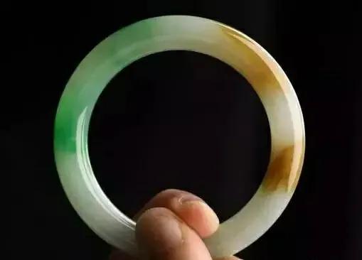 990元的翡翠和9990元的翡翠有什么区别  第7张