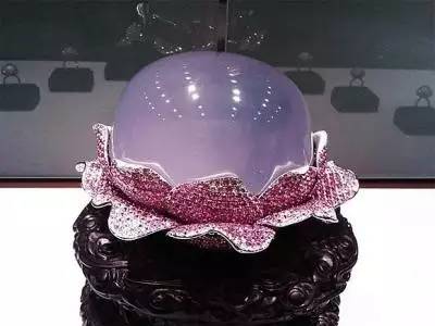 油青翡翠貔貅粉钻破拍卖纪录，粉翡会不会跟随它的步伐？  第13张