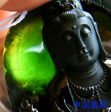 翡翠首饰的鉴赏与收藏图文三  第3张