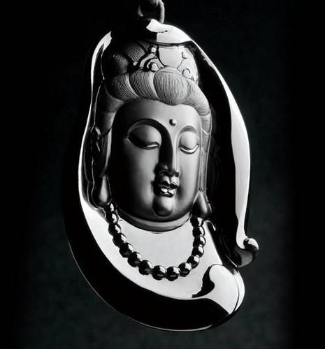 翡翠购买细数世间罕见的翡翠极品 教你鉴别顶级翡翠真容  第5张