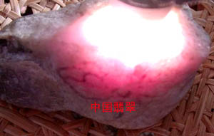 收藏家青睐的老坑翡翠原石图文四  第2张