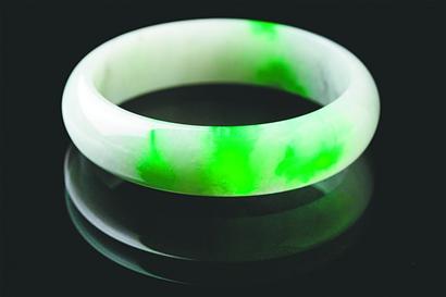 泺玉堂翡翠春日里的明媚碧色  第3张