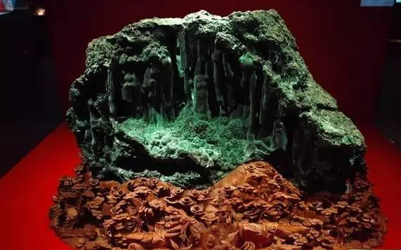 翡翠手镯_展示独一无二的“雀之女神”：孔雀石  第1张