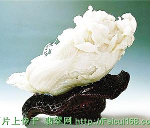 工艺美术大师论坛开幕 逾亿元奇珍异宝争艳  第2张