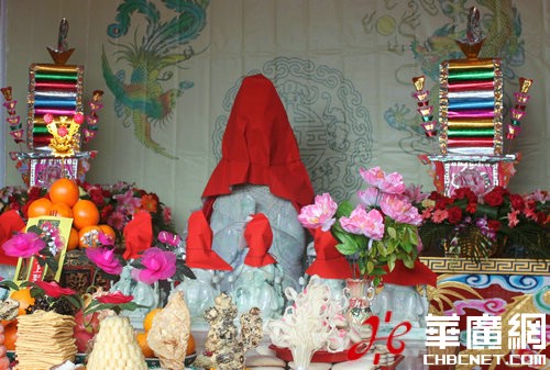 两岸近万名信众参加赠台翡翠妈祖像开光仪式  第3张