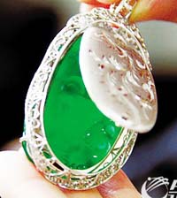 翡翠貔貅编绳民间收藏家红姐的翡翠情结  第1张