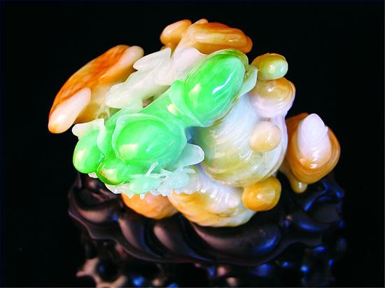 莫湾基翡翠原石切开河北省首届翡翠文化节 七彩云南弘扬翡翠玉德 展现东方神韵  第2张