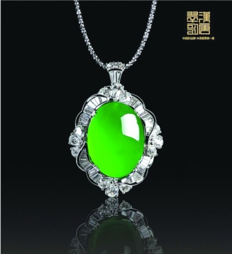 翡翠玉石里面有绿点翡翠行业迎来大洗牌 提升产品价值成主流  第3张