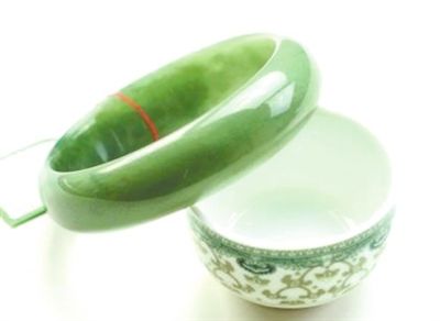 银川玉器市场乱象丛生：鉴定证书五花八门  第2张