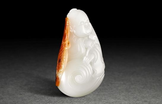 怎么鉴别翡翠注色第三届尚品美玉拍卖会8月3日举槌  第3张