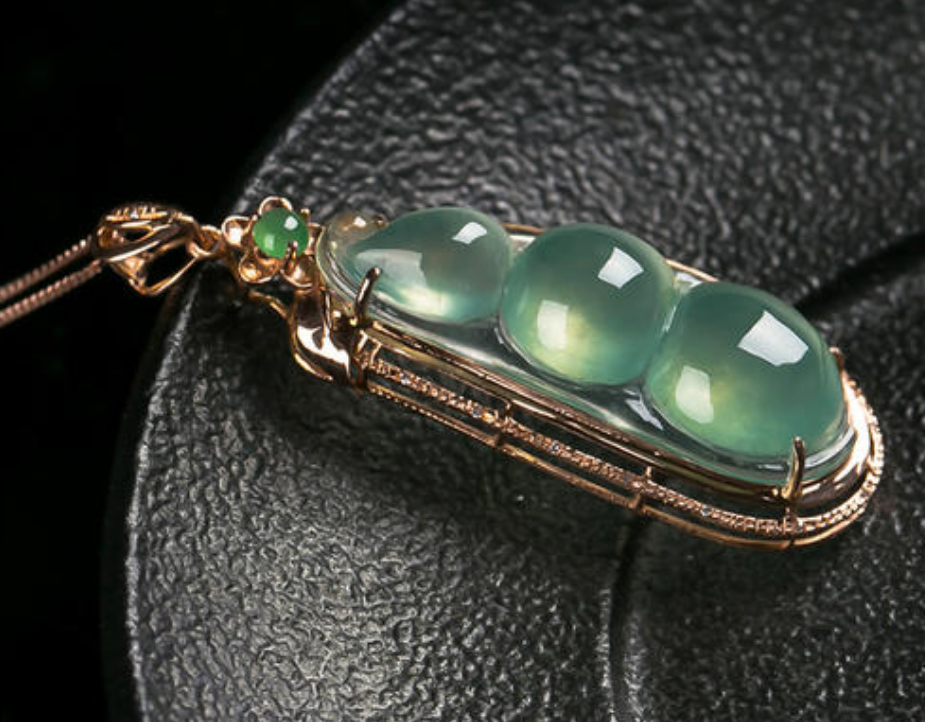 2021年是买翡翠的好时机吗？  第8张