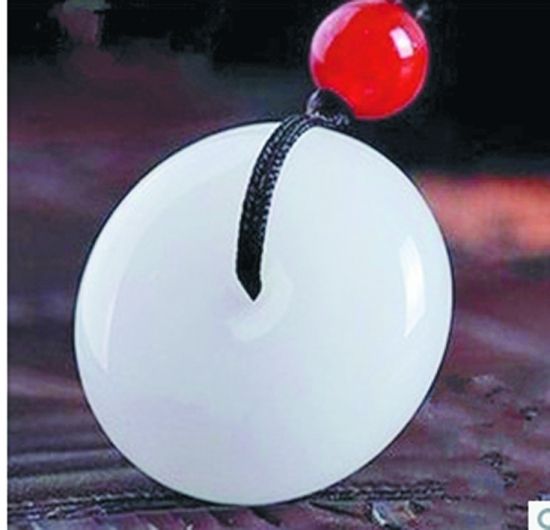 玉项链配金吊坠认清网购中的玉石李鬼：白玉篇  第2张