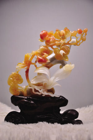 贵翠翡翠金丝玉走俏玉石市场  第2张