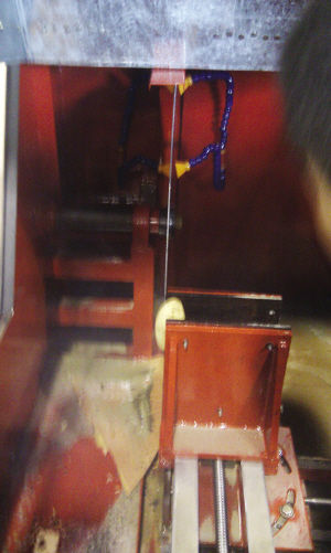 人造玉石加工工艺众人赌石 珠宝商四天卖出三百多块原石  第3张