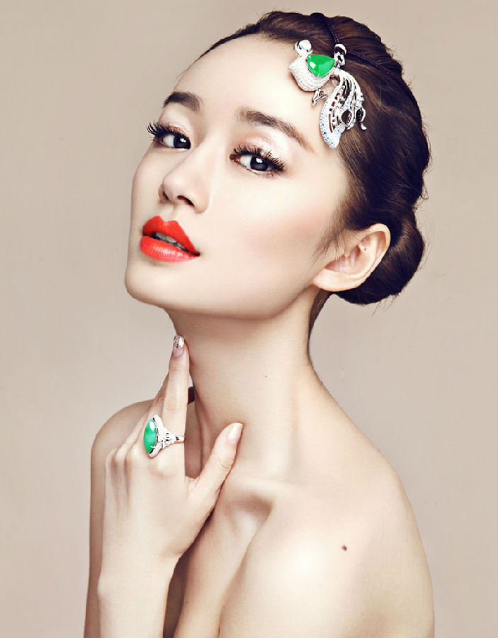 乔乔翡翠写真  第2张