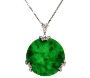 翡翠带绿就值钱？天真！买到这三种“绿”翡翠，哭都没地儿哭  第5张