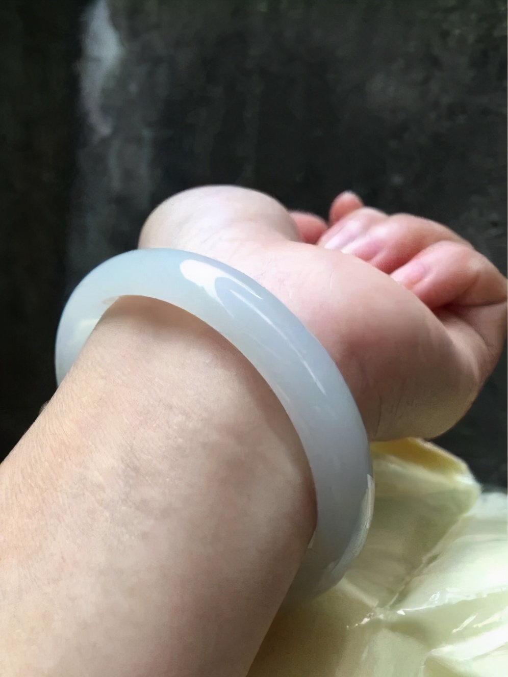 终于搞清楚，1千块和1万块的翡翠差别在哪？  第4张