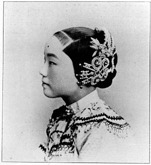 翡翠手镯编绳苏京帮入沪：上海珠玉市场的形成  第2张