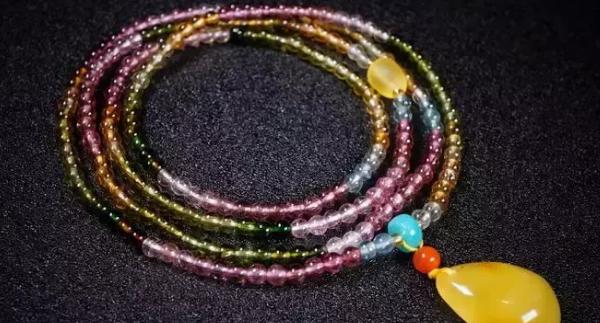 红碧玺、绿碧玺、黄碧玺……碧玺到底有多少种颜色？哪个颜色最珍贵？  第10张