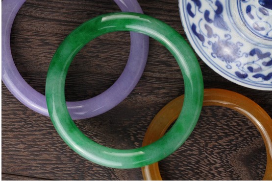 菜百首饰2013翡翠月活动启动  第2张