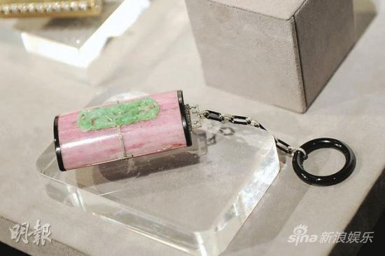 梅艳芳生前珍藏拍卖 43件珠宝手表总值210万  第2张
