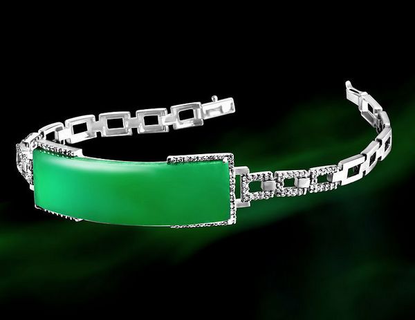 （组图）中国女乒奥运冠军与翡翠的不解之缘  第3张