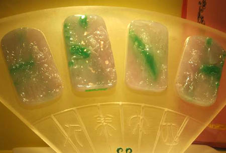 盘点2011北京珠宝展天工奖作品??翡翠欣赏(二)  第10张