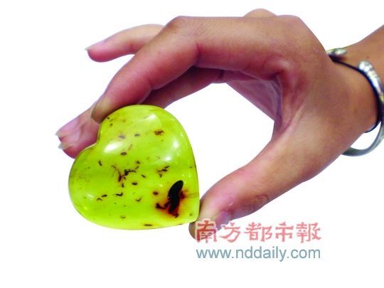 琥珀论克卖 好质地要价上千